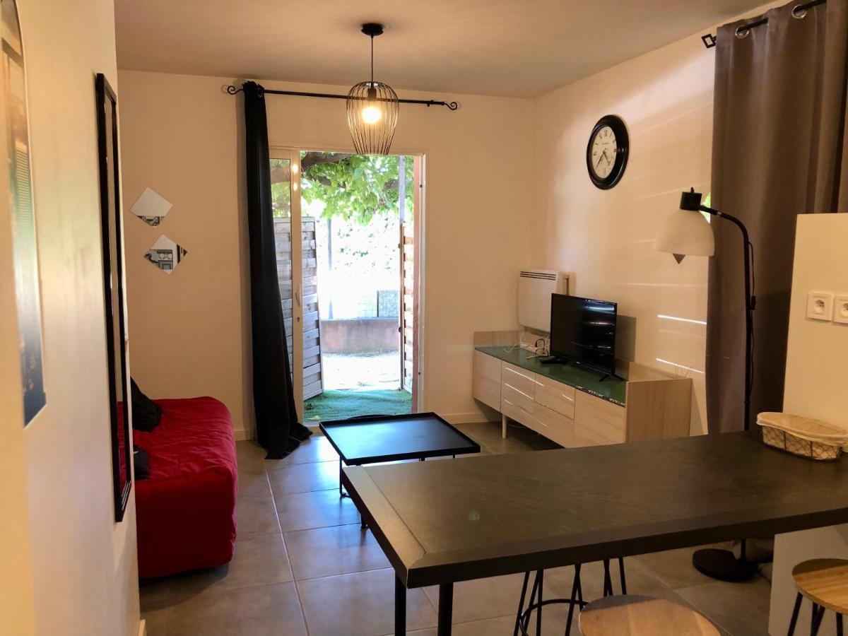 Studio Avec Exterieur Ombrage Saint-Marcel-lès-Valence Exteriör bild